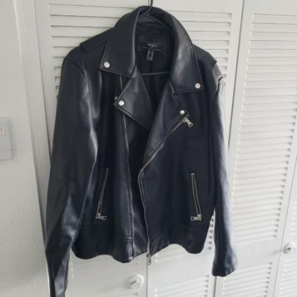 Forver21 Men's Faux Leather Motorcycle Jacket